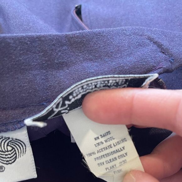 Givenchy  purple pencil skirt - Picture 9 of 11